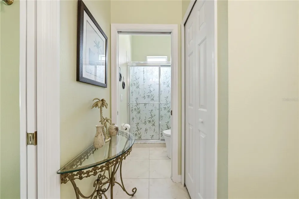 5453 GROVE MANOR Lady Lake, FL 32159