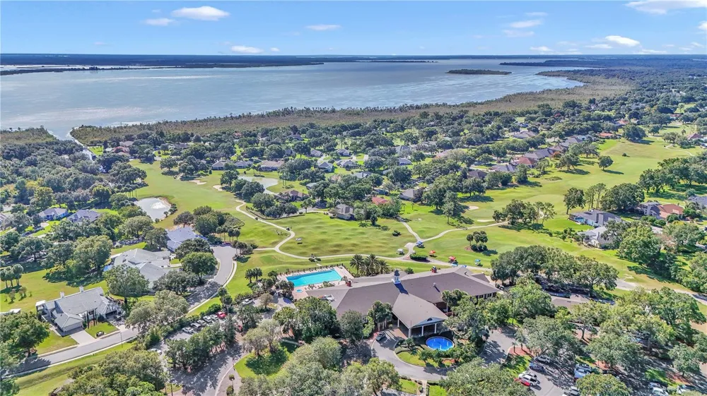 5453 GROVE MANOR Lady Lake, FL 32159