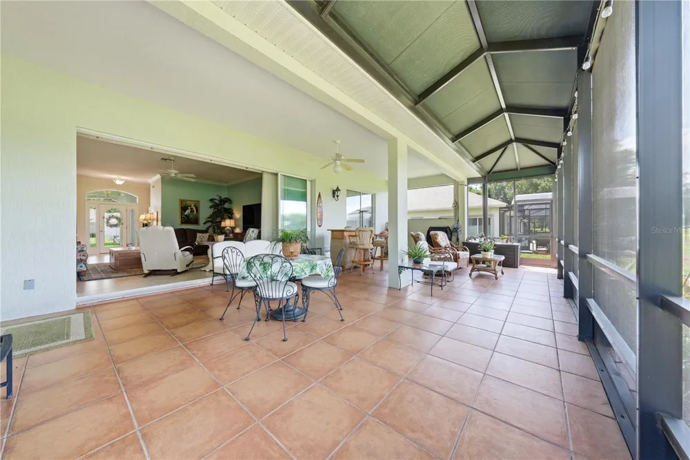 5453 GROVE MANOR Lady Lake, FL 32159