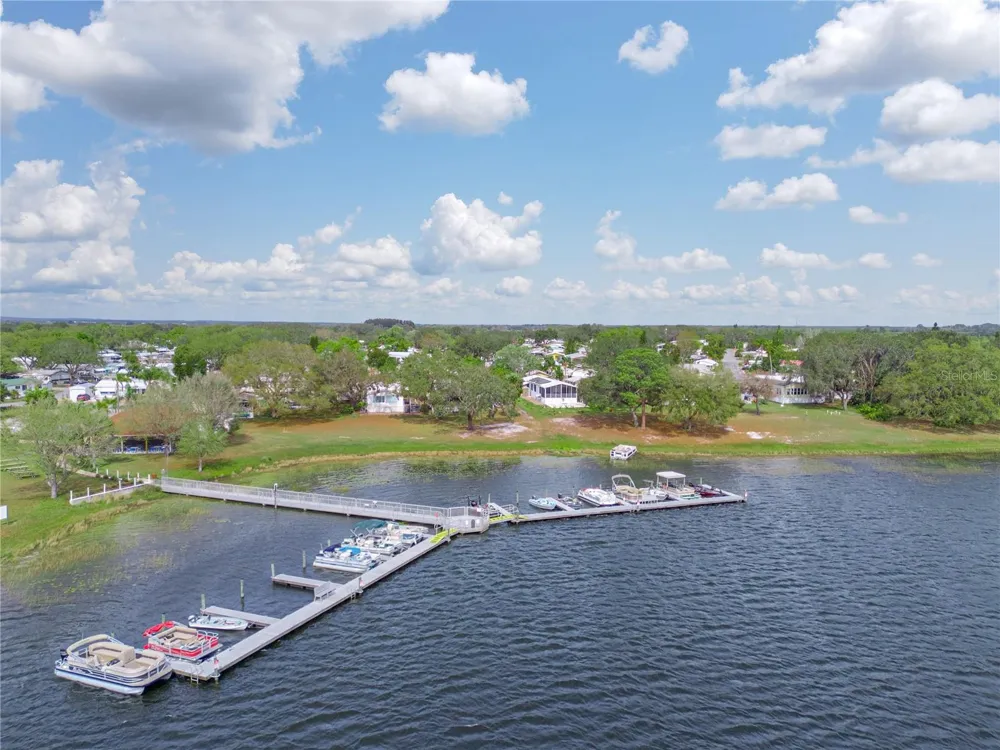 20 SILVER DOCTOR LANE Lake Wales, FL 33898