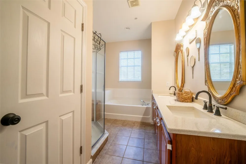 815 S FORT HARRISON AVENUE Clearwater, FL 33756