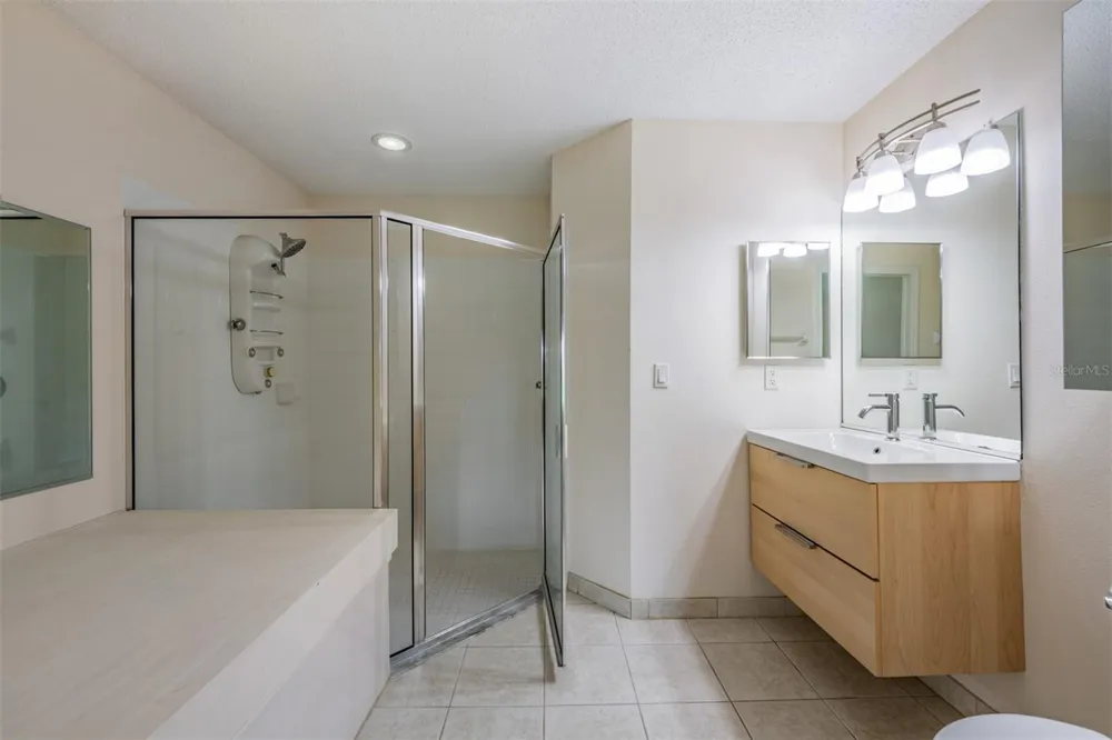 1230 CORINTH GREENS DRIVE #2 Sun City Center, FL 33573