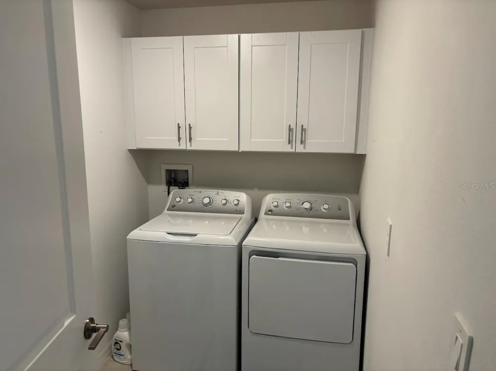 870 TENNYSON MILL CIRCLE Tampa, FL 33619