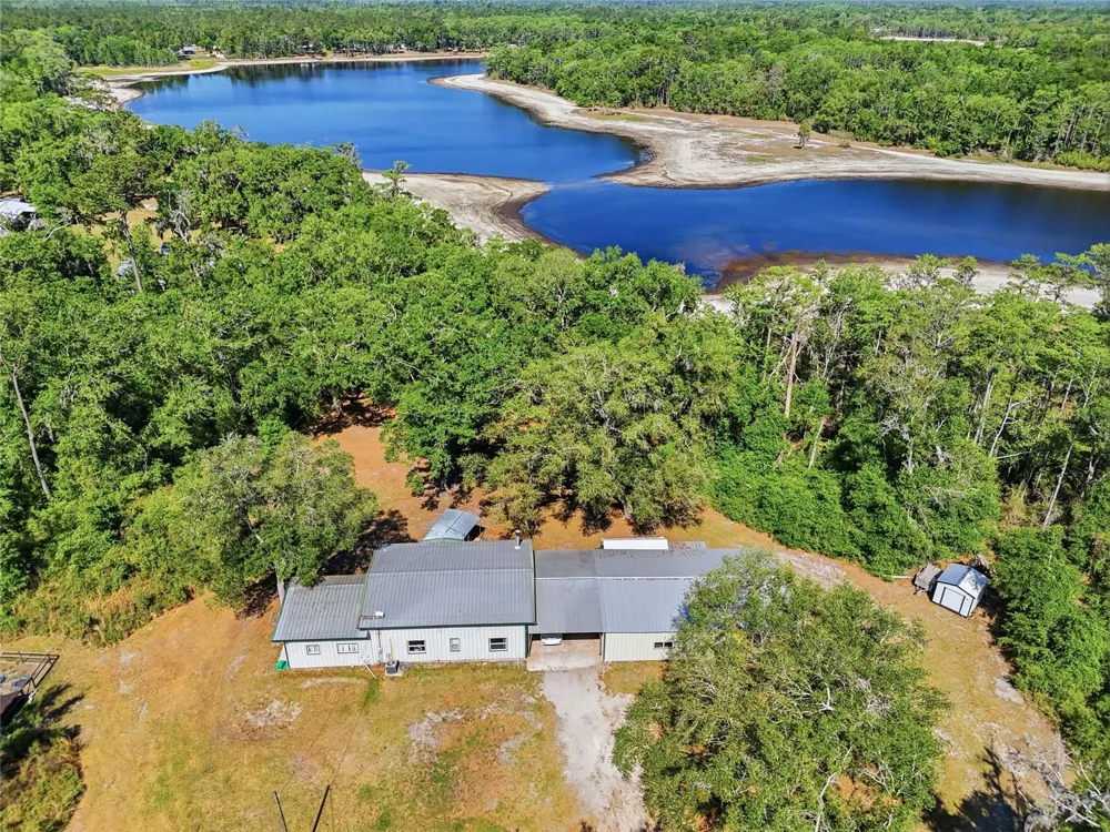 401 SE FALCON ROAD Branford, FL 32008