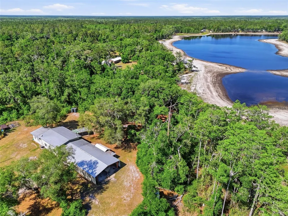 401 SE FALCON ROAD Branford, FL 32008