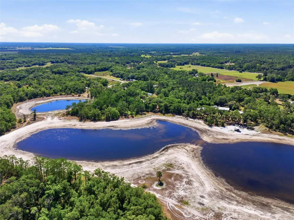 401 SE FALCON ROAD Branford, FL 32008