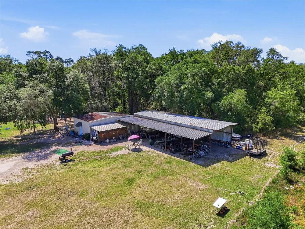 401 SE FALCON ROAD Branford, FL 32008
