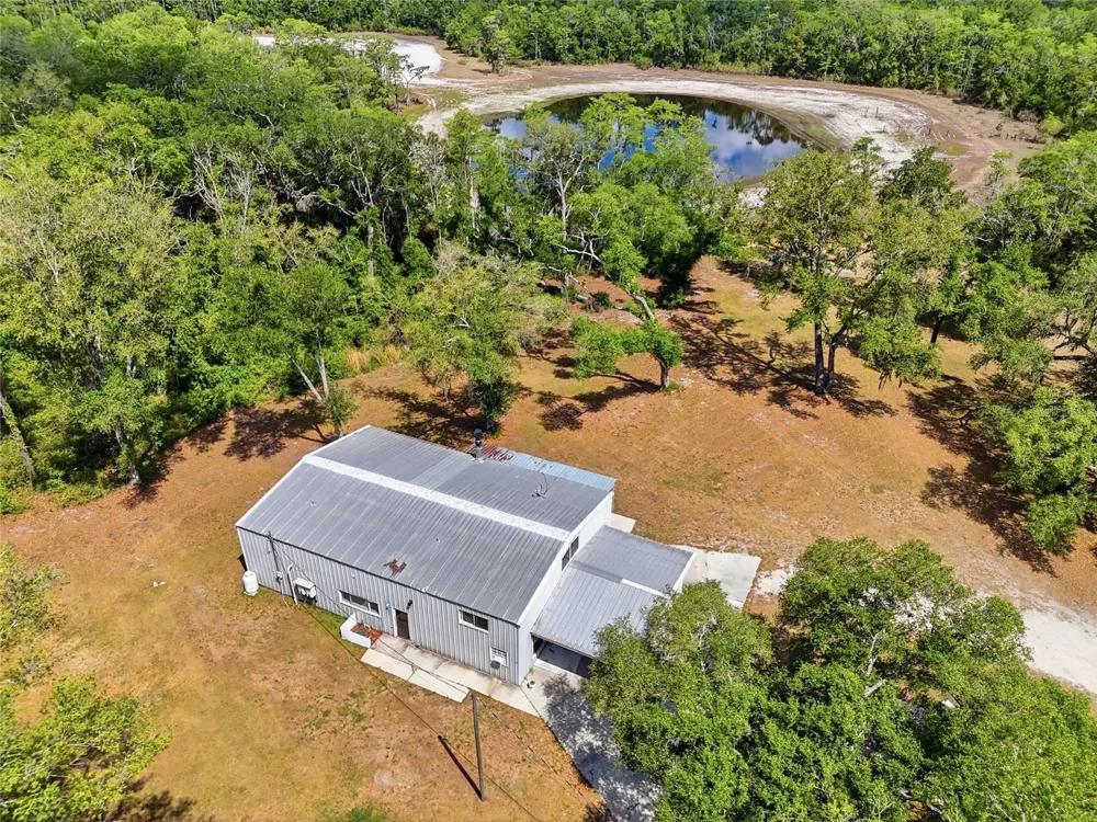 401 SE FALCON ROAD Branford, FL 32008