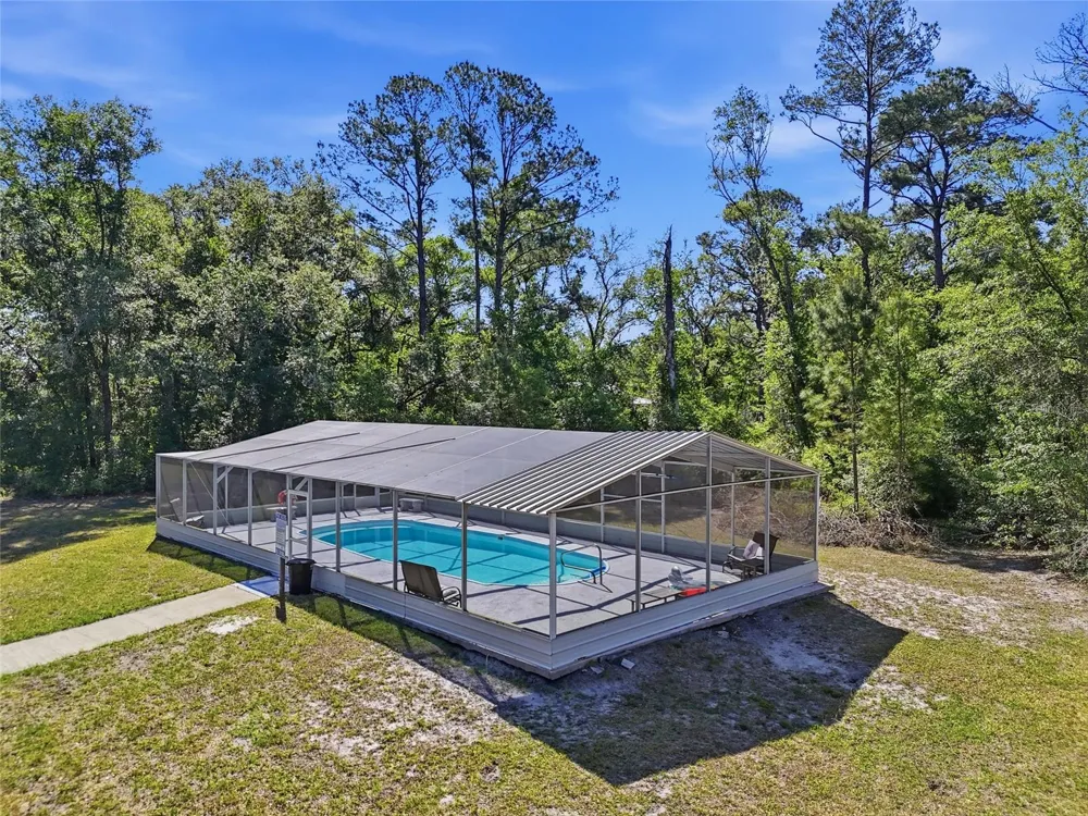 401 SE FALCON ROAD Branford, FL 32008