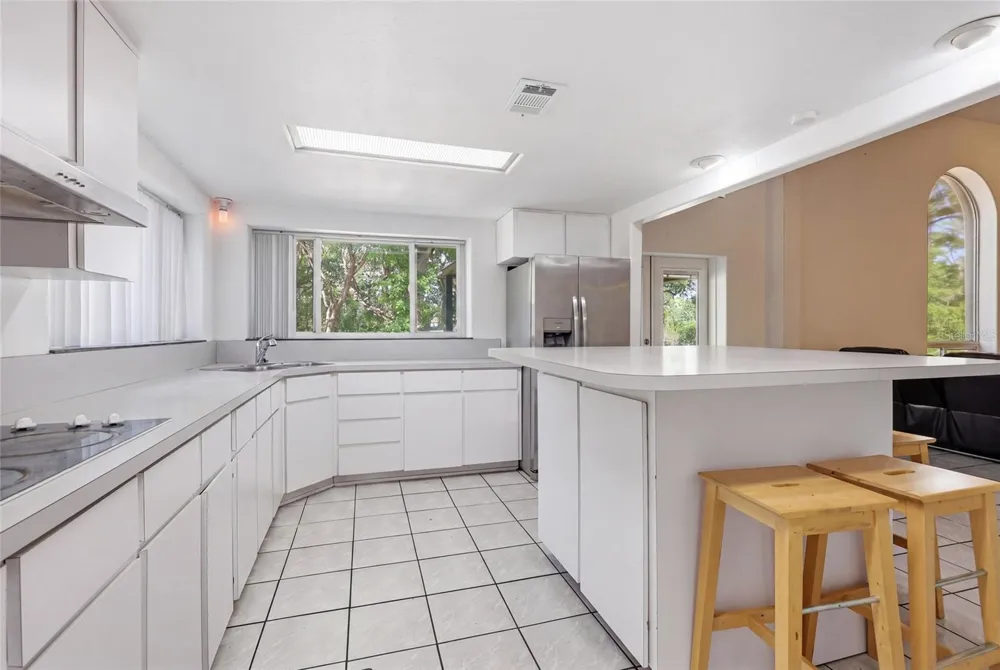 401 SE FALCON ROAD Branford, FL 32008