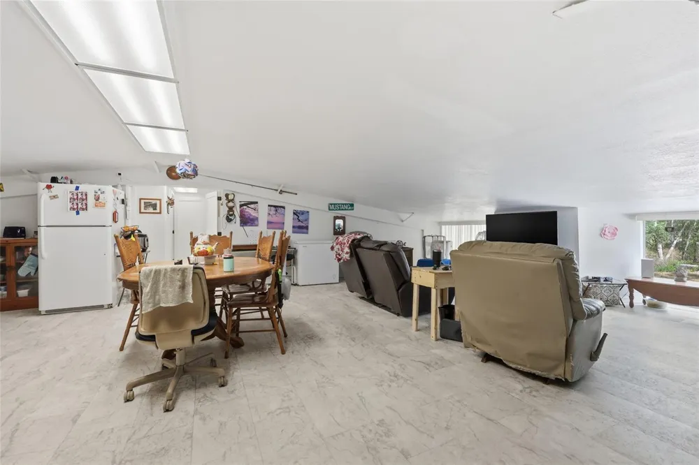 401 SE FALCON ROAD Branford, FL 32008