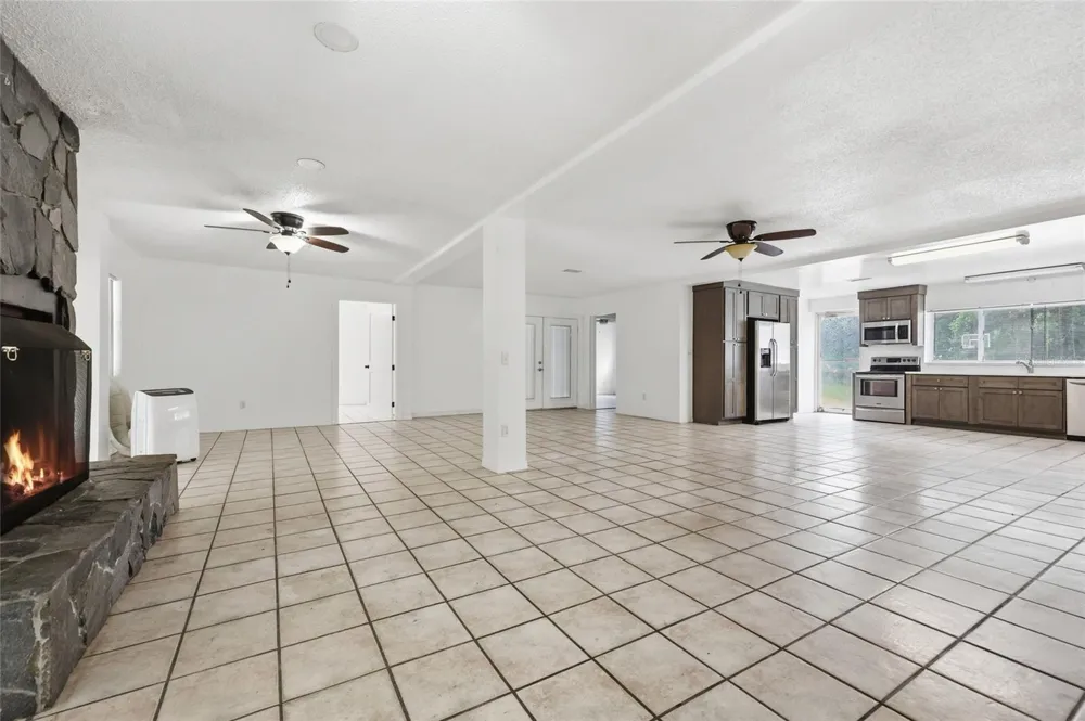 401 SE FALCON ROAD Branford, FL 32008