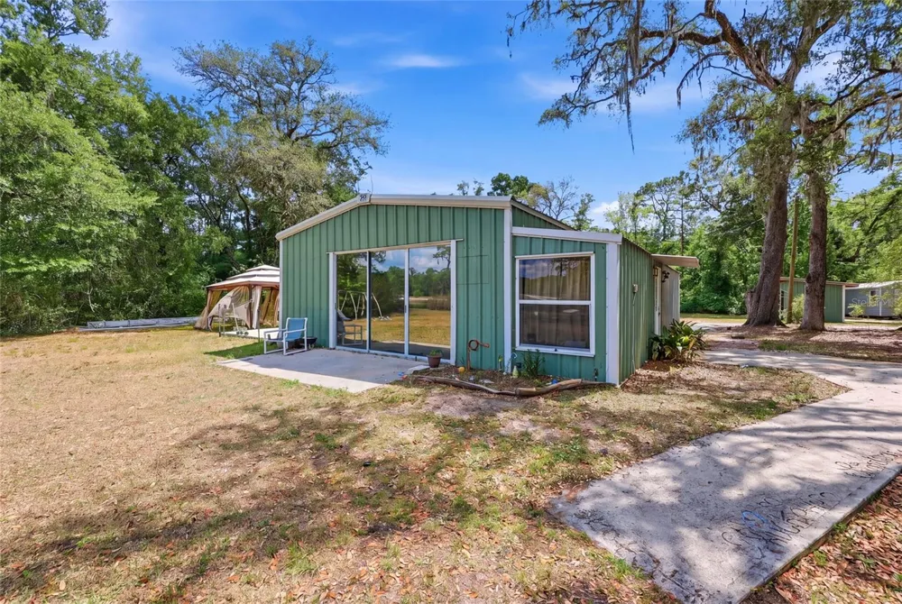 401 SE FALCON ROAD Branford, FL 32008