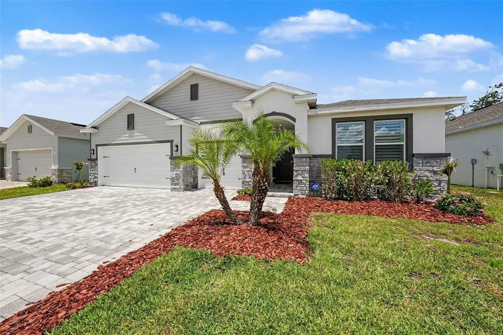 23231 SCAGLIONE DRIVE Lutz, FL 33549