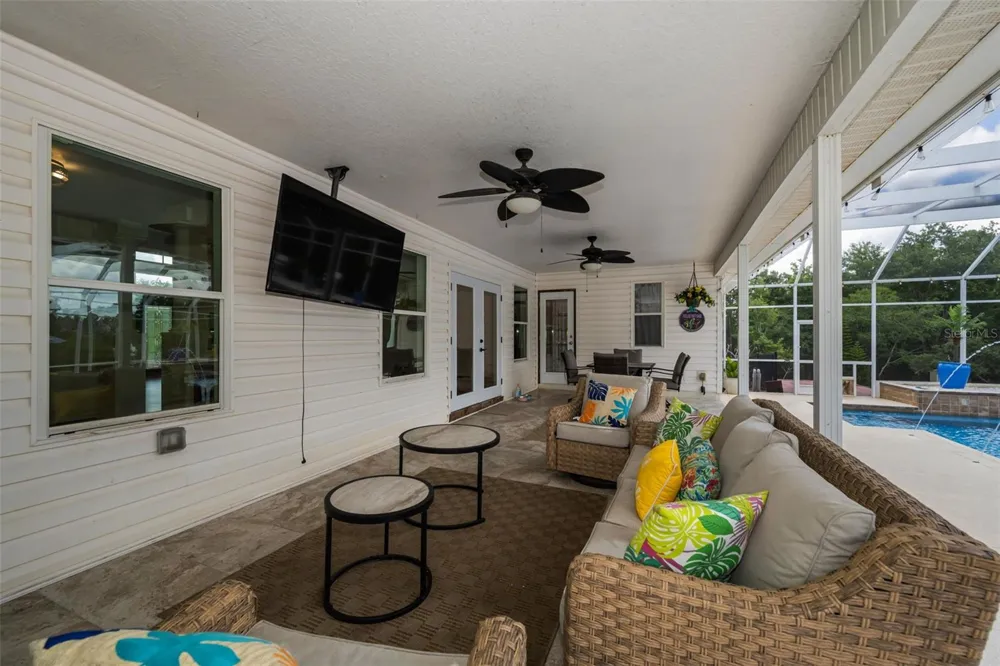 11046 LAKEVIEW DRIVE New Port Richey, FL 34654
