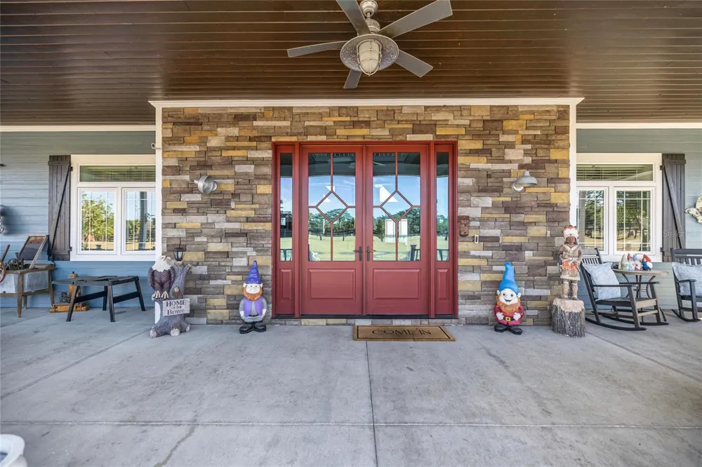 5251 SE 180TH AVENUE ROAD Ocklawaha, FL 32179