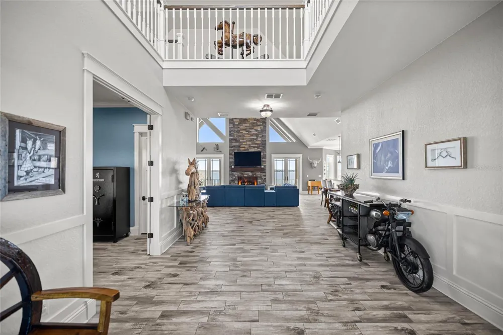 5251 SE 180TH AVENUE ROAD Ocklawaha, FL 32179