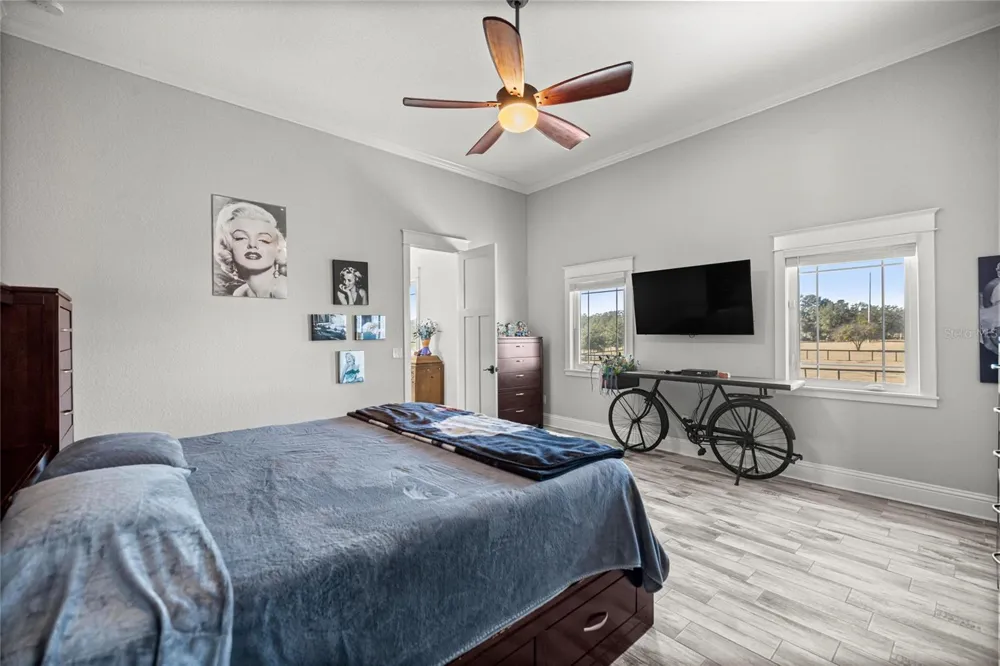 5251 SE 180TH AVENUE ROAD Ocklawaha, FL 32179
