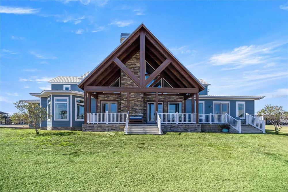 5251 SE 180TH AVENUE ROAD Ocklawaha, FL 32179