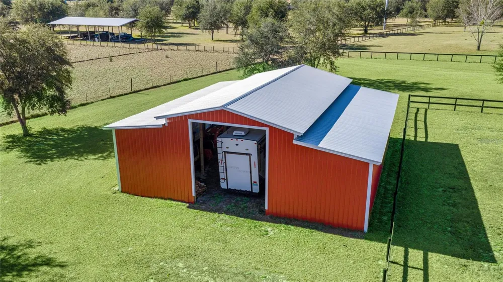 5251 SE 180TH AVENUE ROAD Ocklawaha, FL 32179