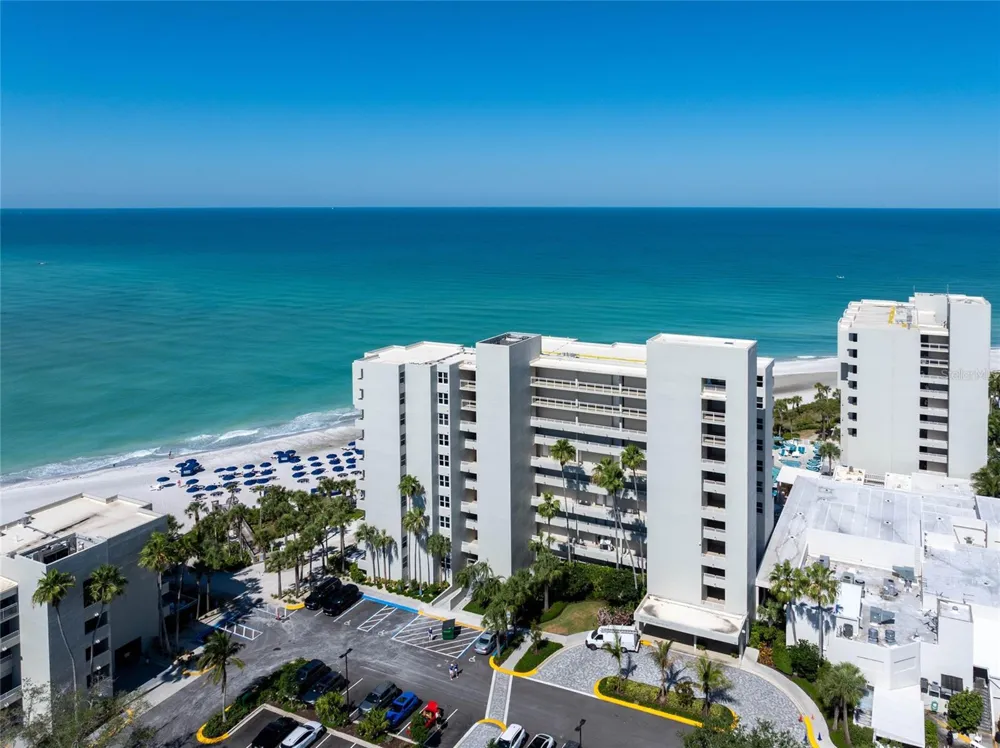 210 SANDS POINT ROAD #2101 Longboat Key, FL 34228