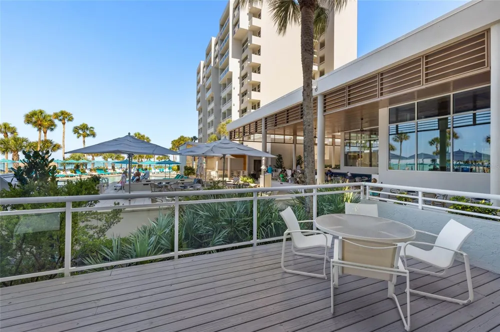 210 SANDS POINT ROAD #2101 Longboat Key, FL 34228