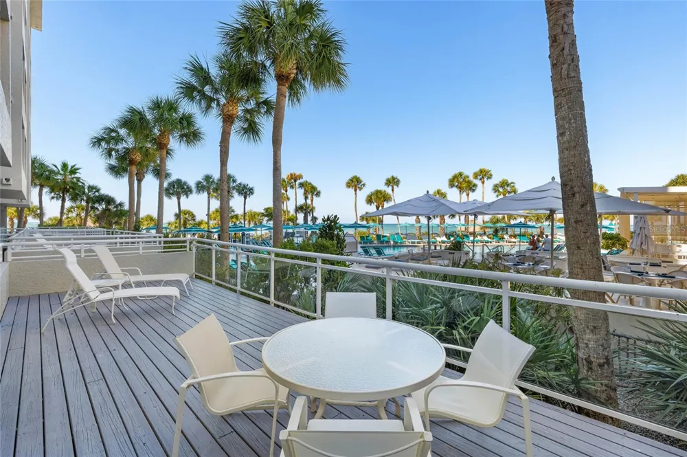 210 SANDS POINT ROAD #2101 Longboat Key, FL 34228