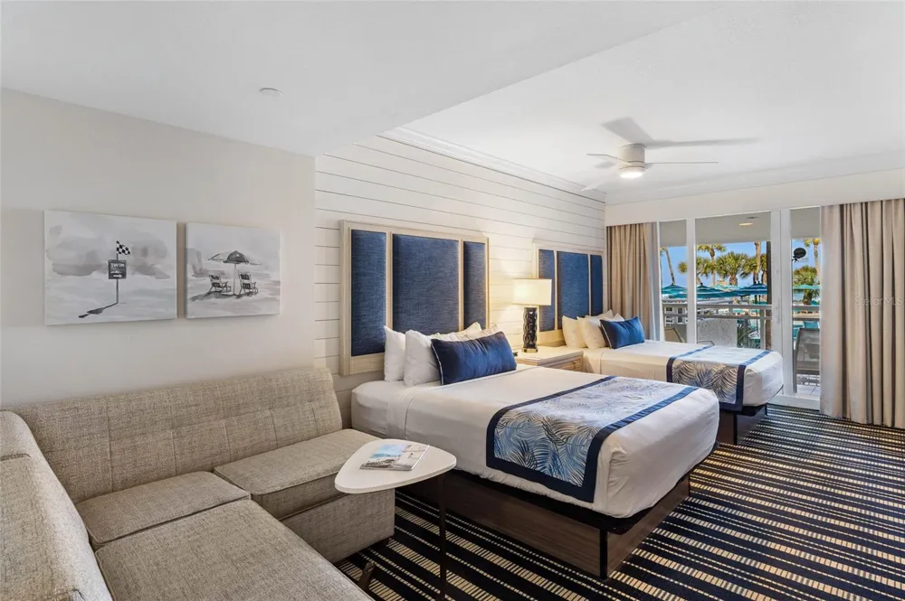 210 SANDS POINT ROAD #2101 Longboat Key, FL 34228