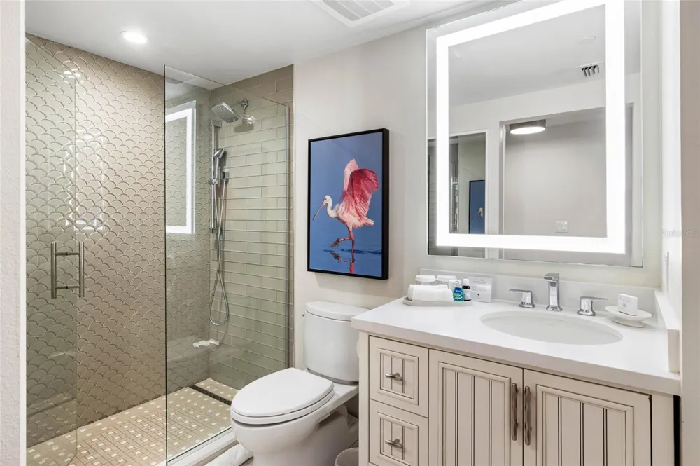 210 SANDS POINT ROAD #2101 Longboat Key, FL 34228