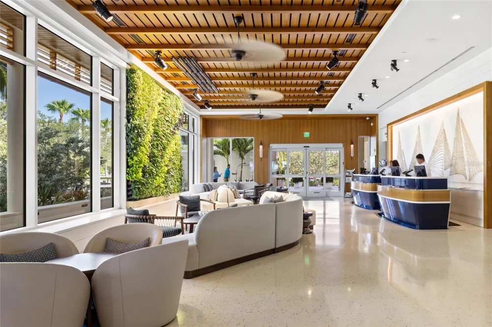210 SANDS POINT ROAD #2101 Longboat Key, FL 34228