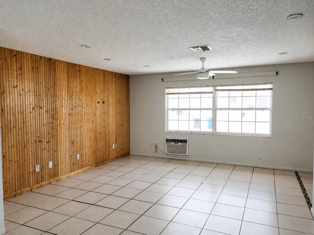 765 HIGHLAND DRIVE Orange City, FL 32763