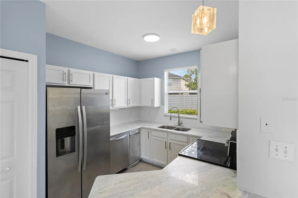 12294 COUNTRY WHITE CIRCLE Tampa, FL 33635