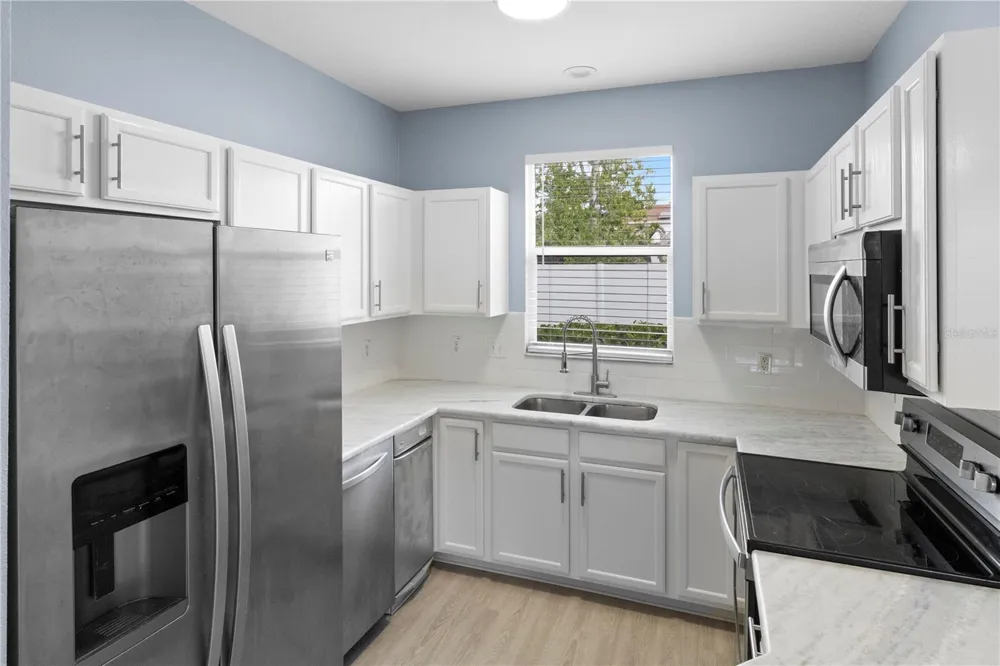12294 COUNTRY WHITE CIRCLE Tampa, FL 33635