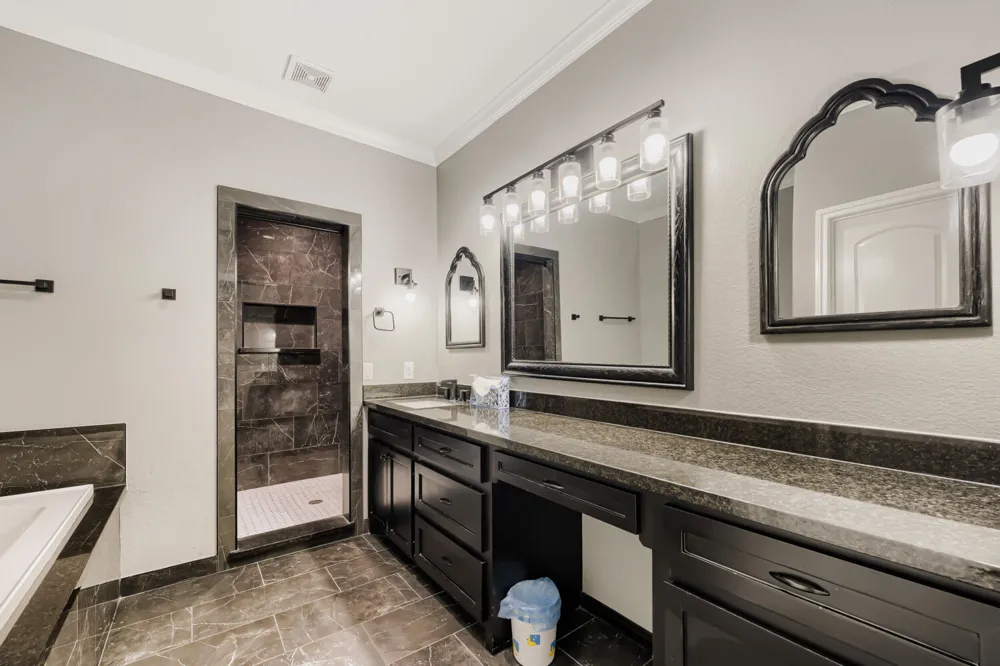 11715 Creek View Lane Conroe, TX 77385