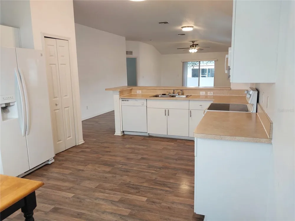 557 WINDERMERE DRIVE Lehigh Acres, FL 33972