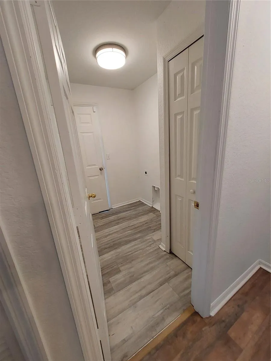 557 WINDERMERE DRIVE Lehigh Acres, FL 33972