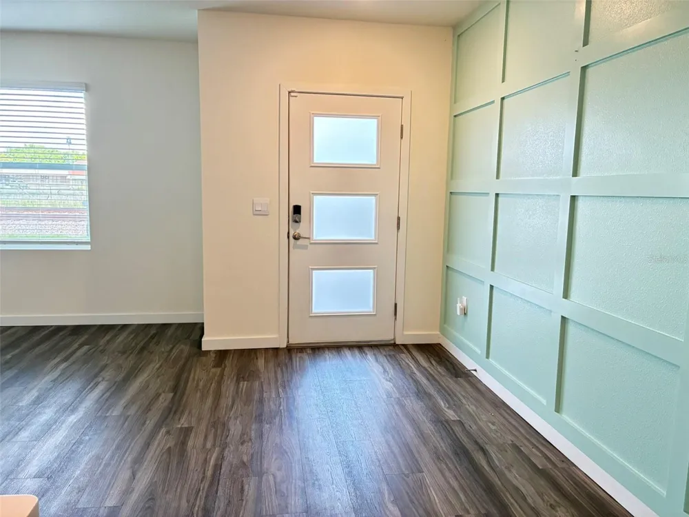553 JOHN L MICA WAY Longwood, FL 32750