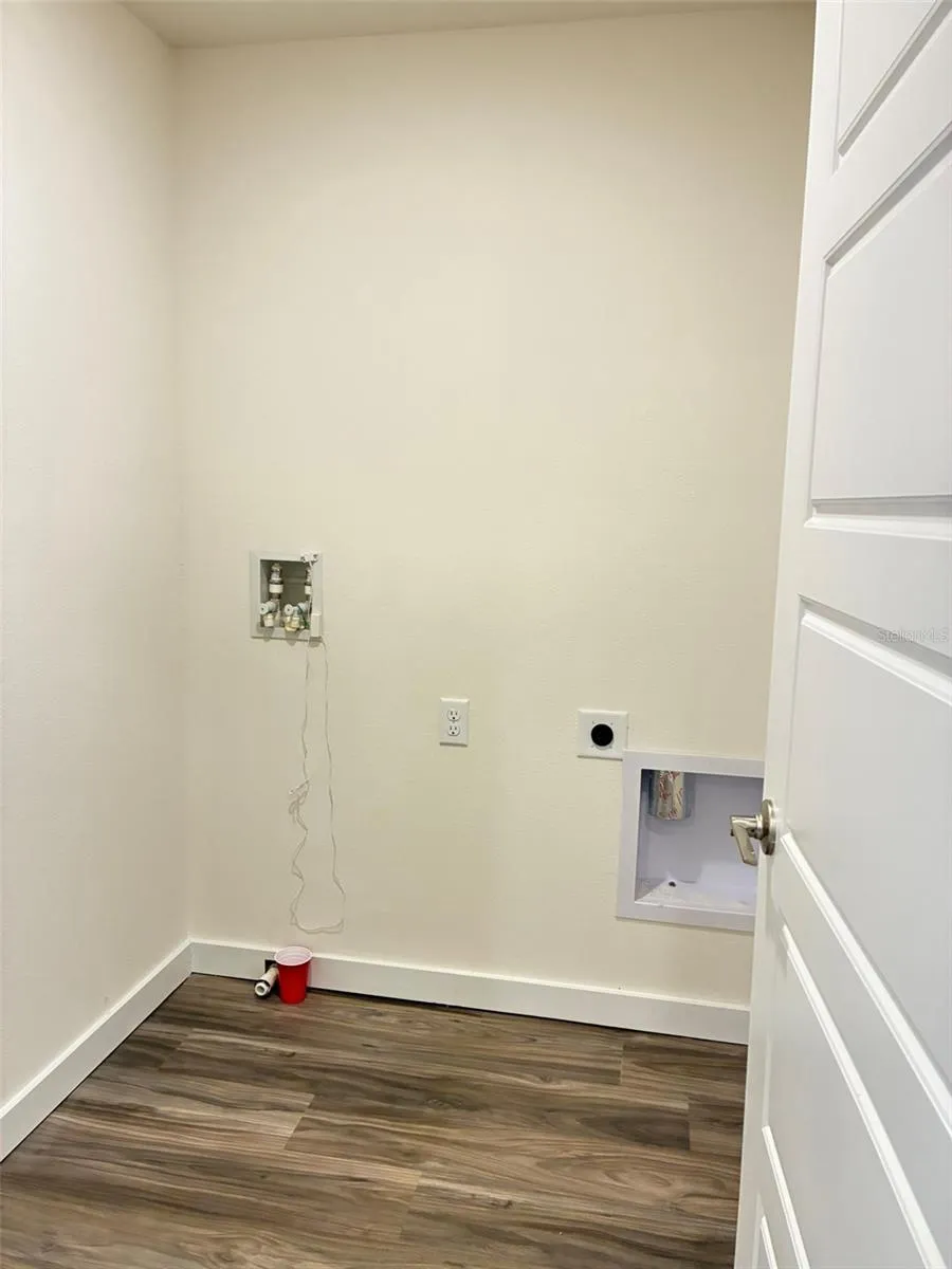 553 JOHN L MICA WAY Longwood, FL 32750