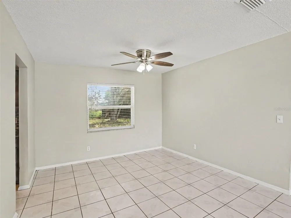 615 THOMAS JEFFERSON WAY Orlando, FL 32809