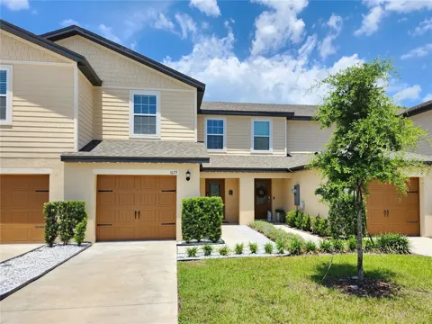 1679 WYNFORD CIRCLE