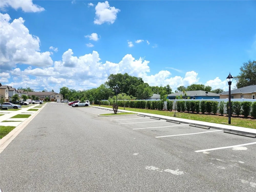 1679 WYNFORD CIRCLE Tavares, FL 32778