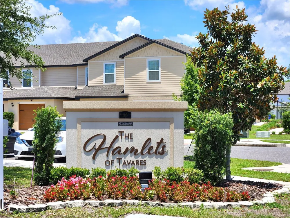 1679 WYNFORD CIRCLE Tavares, FL 32778
