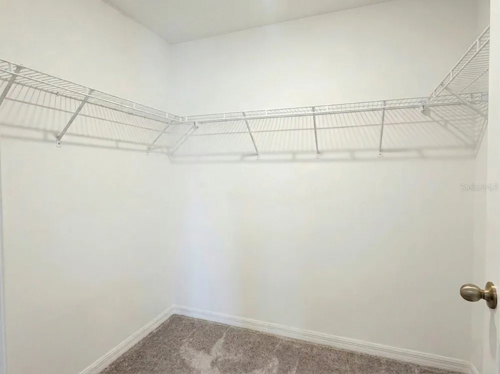 1679 WYNFORD CIRCLE Tavares, FL 32778