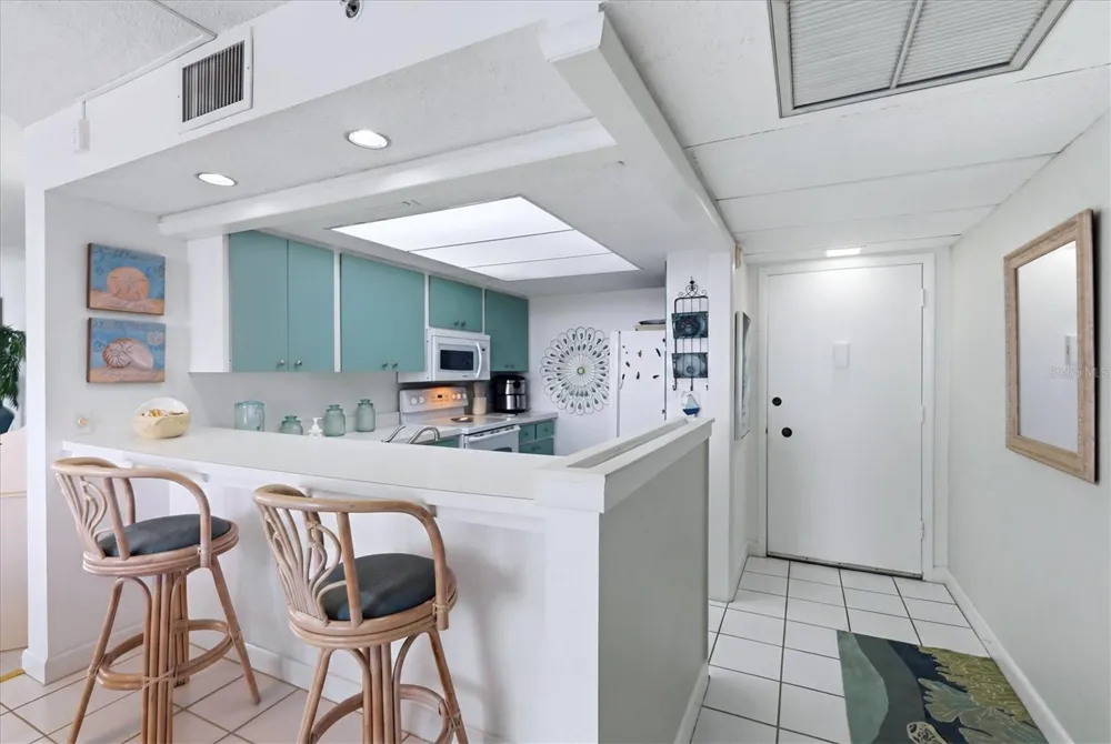 629 ALHAMBRA ROAD #702 Venice, FL 34285