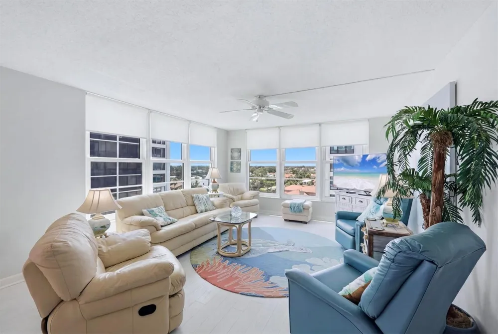 629 ALHAMBRA ROAD #702 Venice, FL 34285