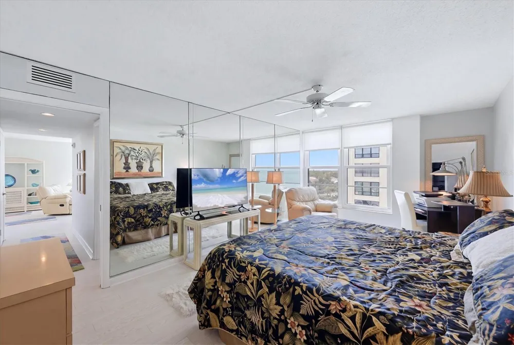 629 ALHAMBRA ROAD #702 Venice, FL 34285