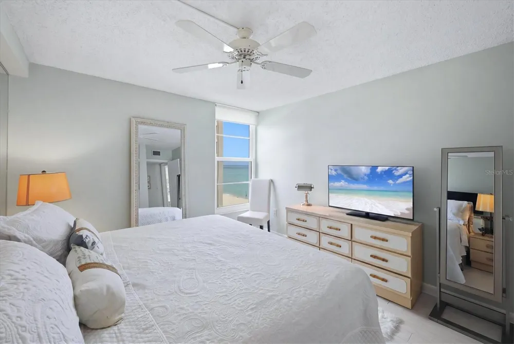 629 ALHAMBRA ROAD #702 Venice, FL 34285