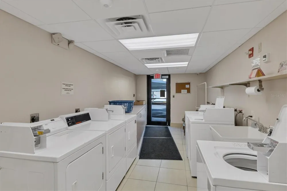 629 ALHAMBRA ROAD #702 Venice, FL 34285