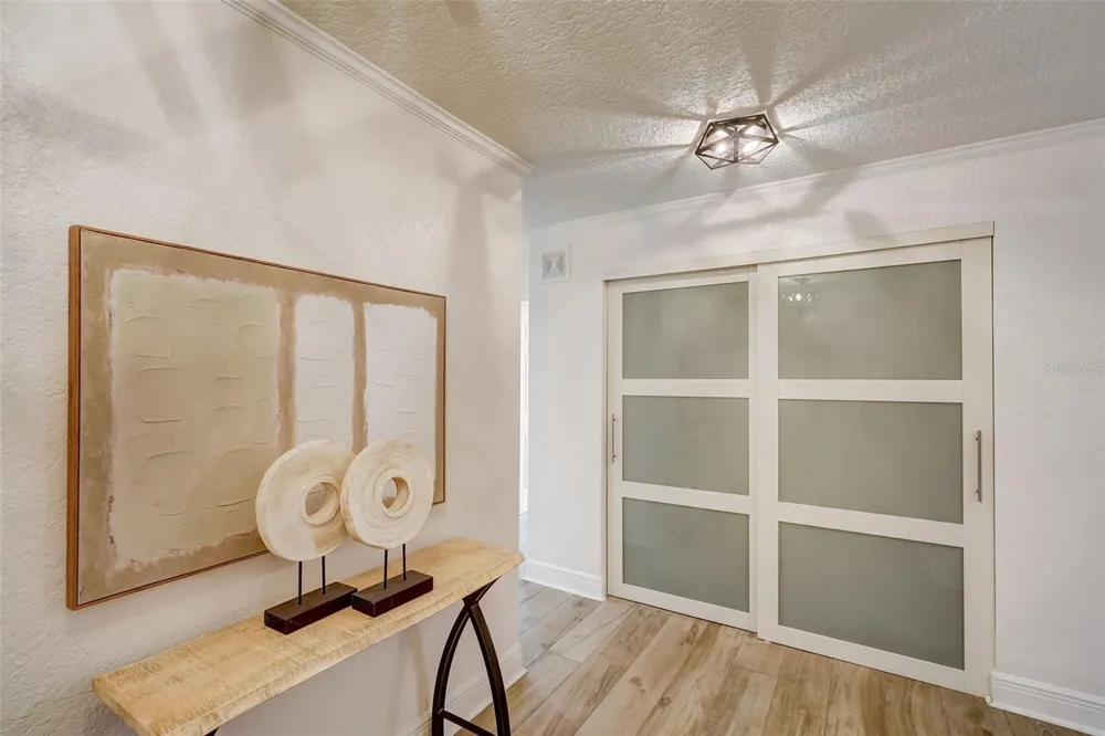 6 BELLEVIEW BOULEVARD #101 Belleair, FL 33756