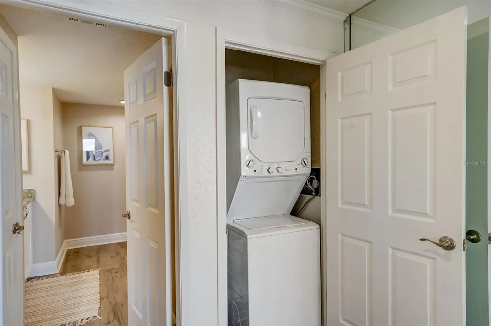 6 BELLEVIEW BOULEVARD #101 Belleair, FL 33756
